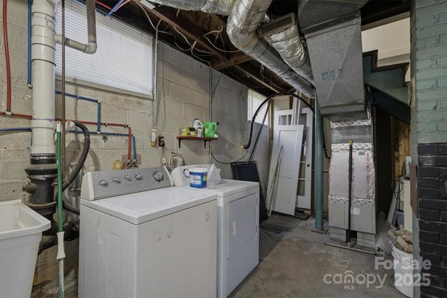 2 Sterling Avenue, Granite Falls, NC 28630