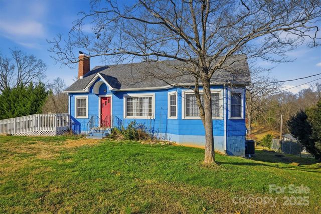 2 Sterling Avenue, Granite Falls, NC 28630