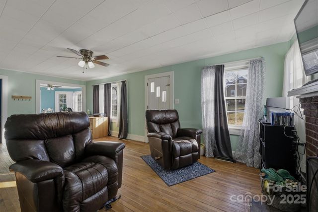 2 Sterling Avenue, Granite Falls, NC 28630