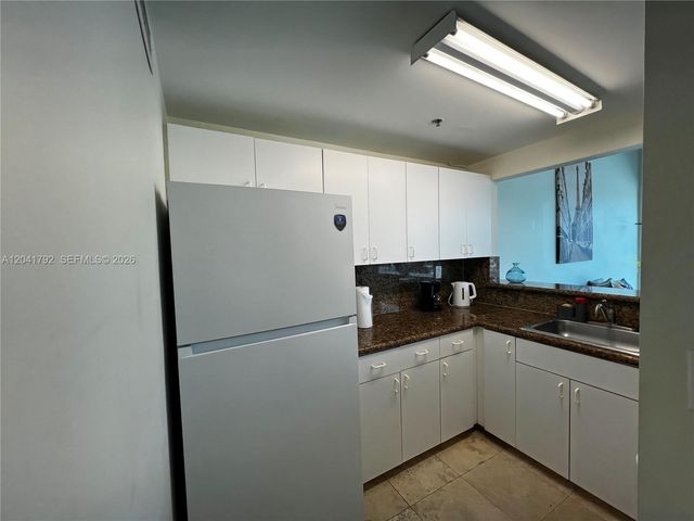 5445 Collins Ave L3, Miami Beach, FL 33140