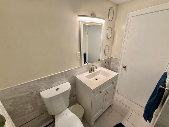 21 Simmons Ave, Brockton, MA 02301