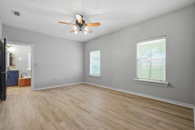 14227 County Road 438, Lindale, TX 75771