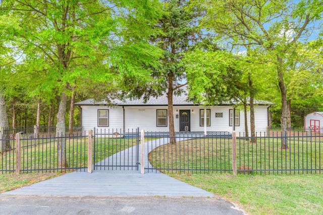 14227 County Road 438, Lindale, TX 75771