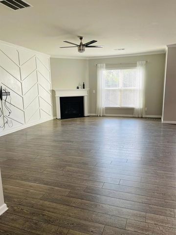 411 Timberleaf Road, Canton, GA 30115