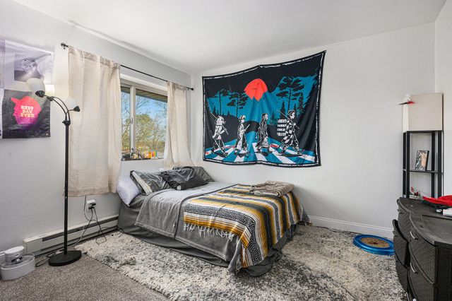 722 W Kilgore Road 301, Kalamazoo, MI 49008