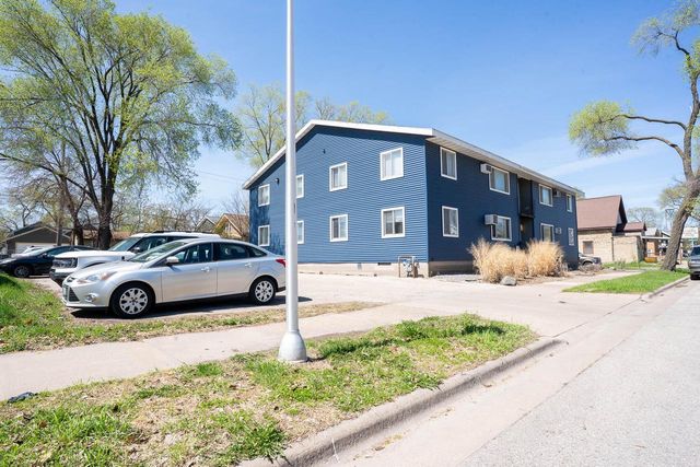 802 7th STREET S, La Crosse, WI 54601