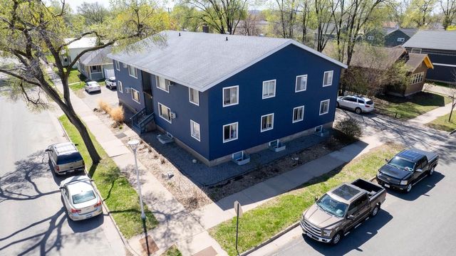 802 7th STREET S, La Crosse, WI 54601