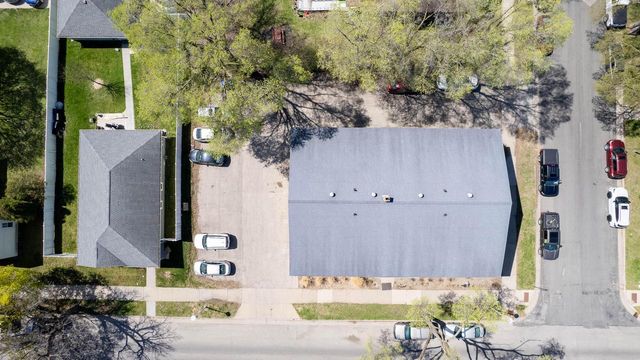 802 7th STREET S, La Crosse, WI 54601