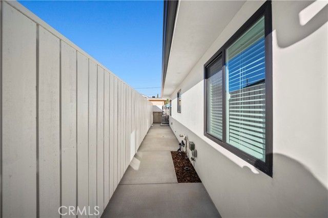 10323 Eldora, Sunland (los Angeles), CA 91040