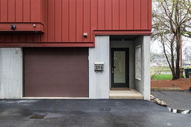 316 Van Buren St, Nashville, TN 37208