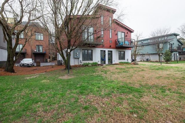 316 Van Buren St, Nashville, TN 37208