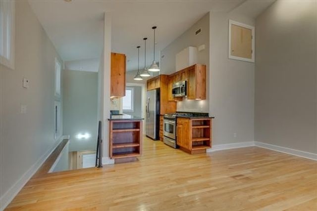 316 Van Buren St, Nashville, TN 37208