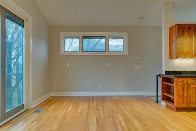 316 Van Buren St, Nashville, TN 37208