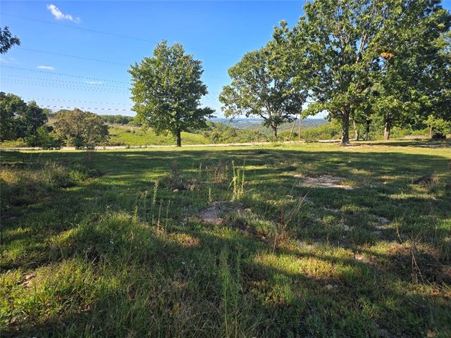 18552 Boat Dock Road, Omaha, AR 72662