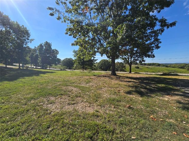 18552 Boat Dock Road, Omaha, AR 72662