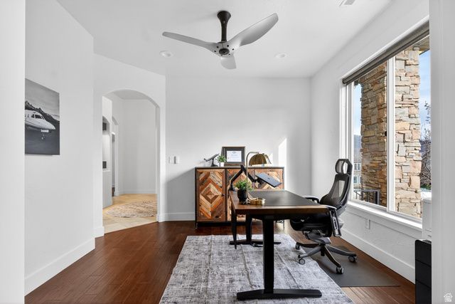 1882 W OLD FORT CIR, Farmington, UT 84025