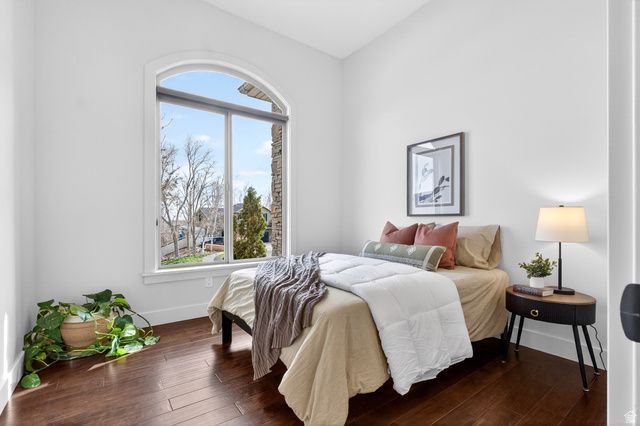 1882 W OLD FORT CIR, Farmington, UT 84025