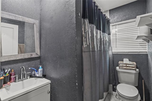 9739 Cargill Street, Houston, TX 77029