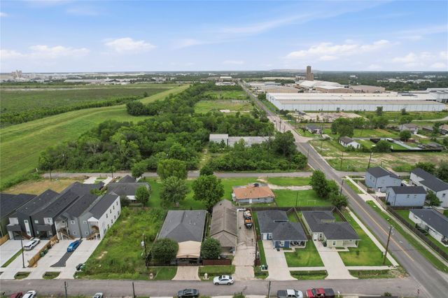 9739 Cargill Street, Houston, TX 77029