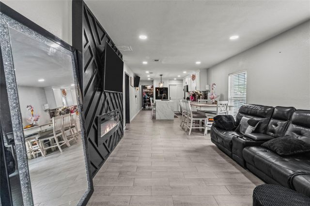 9739 Cargill Street, Houston, TX 77029