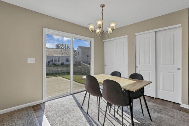 7490 Sugarbark Court, Canal Winchester, OH 43110