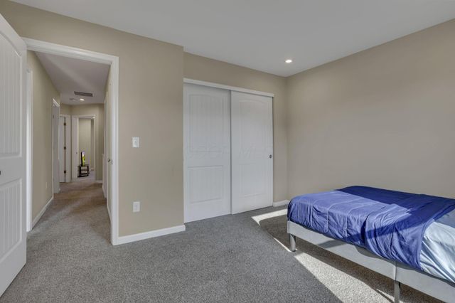 7490 Sugarbark Court, Canal Winchester, OH 43110