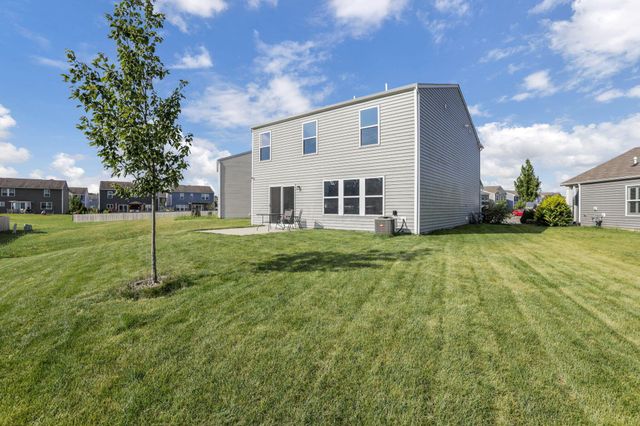 7490 Sugarbark Court, Canal Winchester, OH 43110