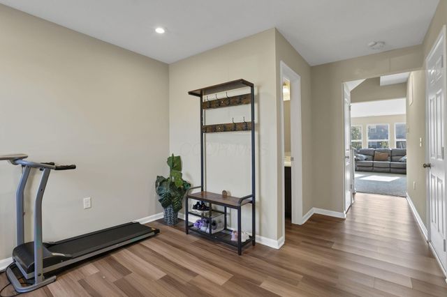 7490 Sugarbark Court, Canal Winchester, OH 43110