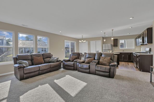 7490 Sugarbark Court, Canal Winchester, OH 43110