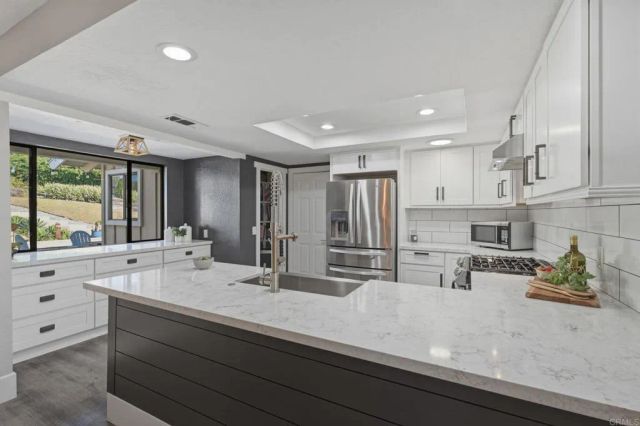 929 Pepper Tree Lane, Fallbrook, CA 92028