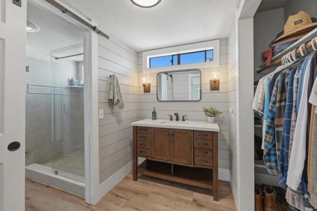 929 Pepper Tree Lane, Fallbrook, CA 92028