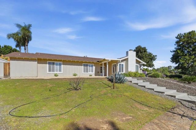 929 Pepper Tree Lane, Fallbrook, CA 92028