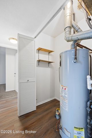 5206 Rookwood Ave, Louisville, KY 40218