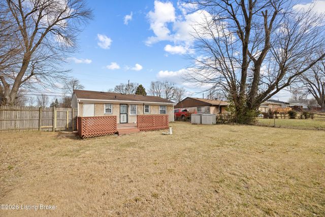 5206 Rookwood Ave, Louisville, KY 40218