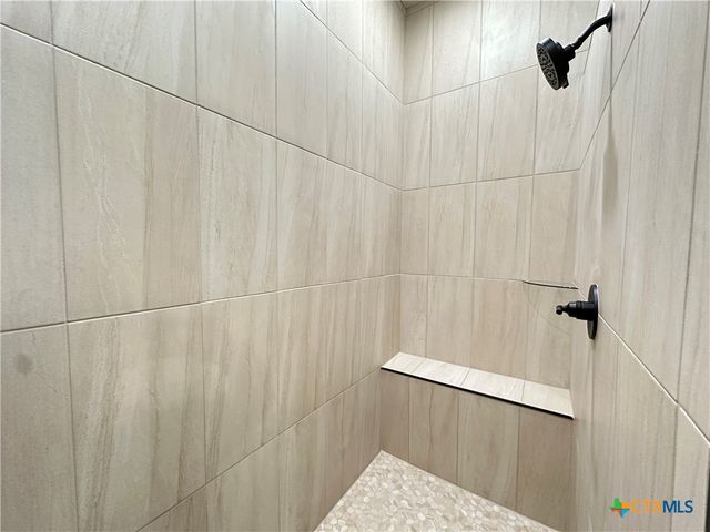 130 Lasso Loop, Lorena, TX 76655