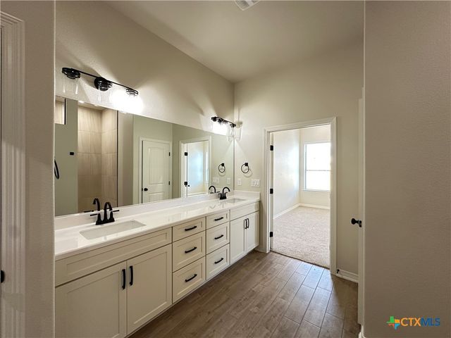 130 Lasso Loop, Lorena, TX 76655