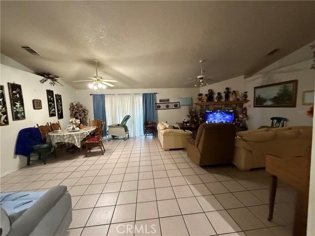 21160 US Highway 18, Apple Valley, CA 92307