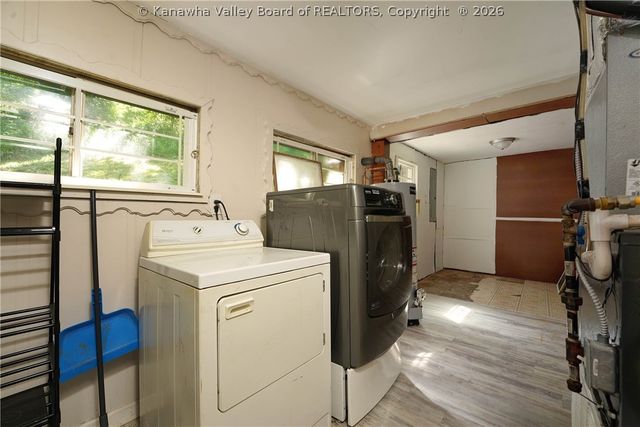598 John Street, St Albans, WV 25177