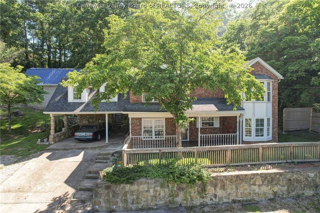 598 John Street, St Albans, WV 25177