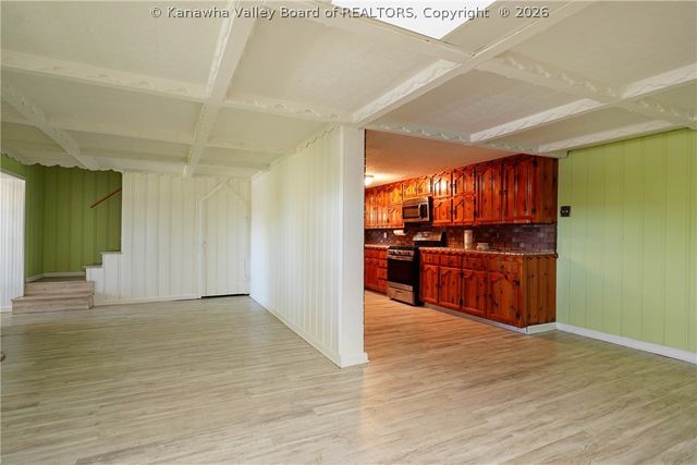 598 John Street, St Albans, WV 25177