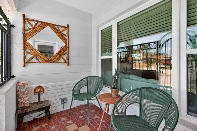 5214 25TH AVENUE N, St Petersburg, FL 33710