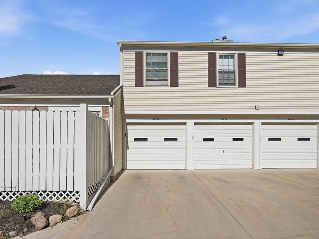 7652 Woodview Drive, Waterford Twp, MI 48327