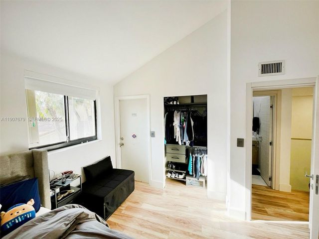 20444 NE 34th Court 12, Aventura, FL 33180