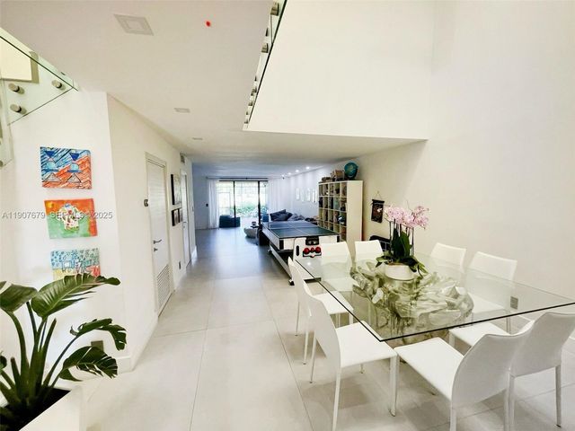 20444 NE 34th Court 12, Aventura, FL 33180