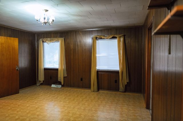 5405 Roanoke RD, Troutville, VA 24175