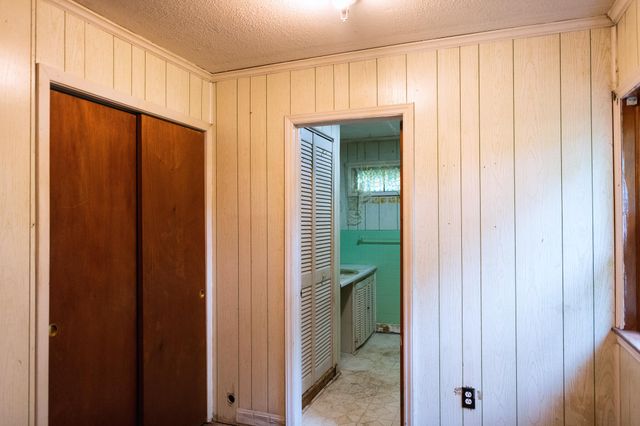 5405 Roanoke RD, Troutville, VA 24175