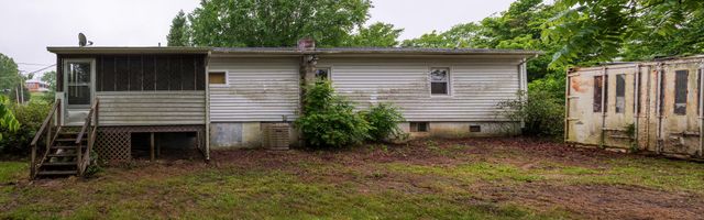 5405 Roanoke RD, Troutville, VA 24175