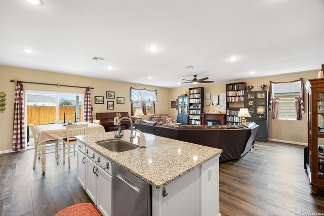 5831 Hematite Rim, San Antonio, TX 78222