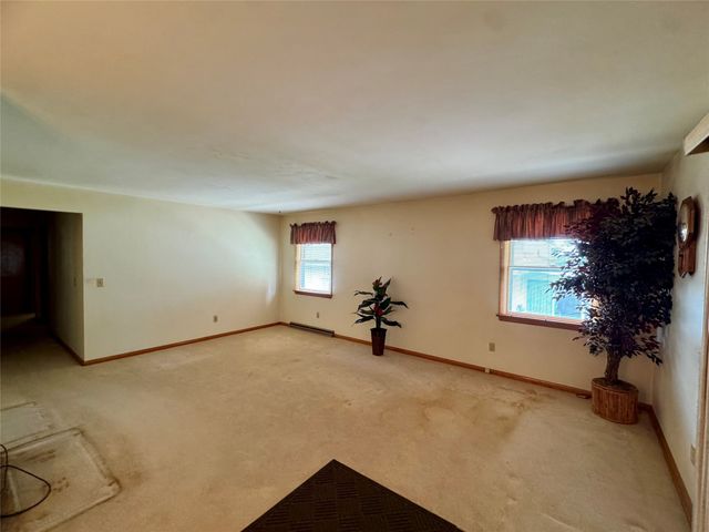 3651 DELMAR Drive, Millcreek, PA 16506