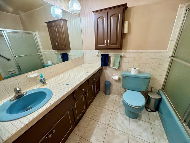 3651 DELMAR Drive, Millcreek, PA 16506